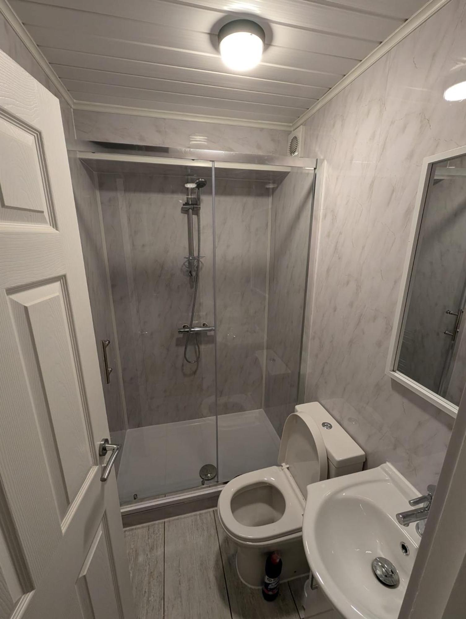 London En-Suite Double Rooms - Leytonstone E11 Buitenkant foto