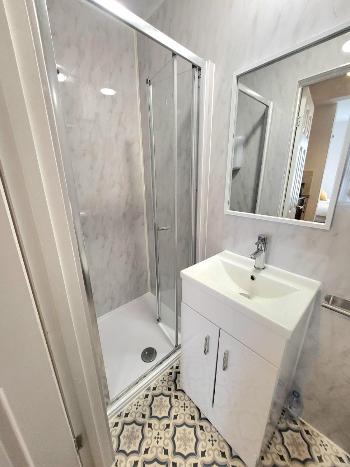 London En-Suite Double Rooms - Leytonstone E11 Buitenkant foto
